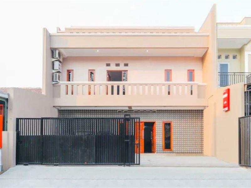 Oyo 1519 Axl Residence Yakarta Exterior foto